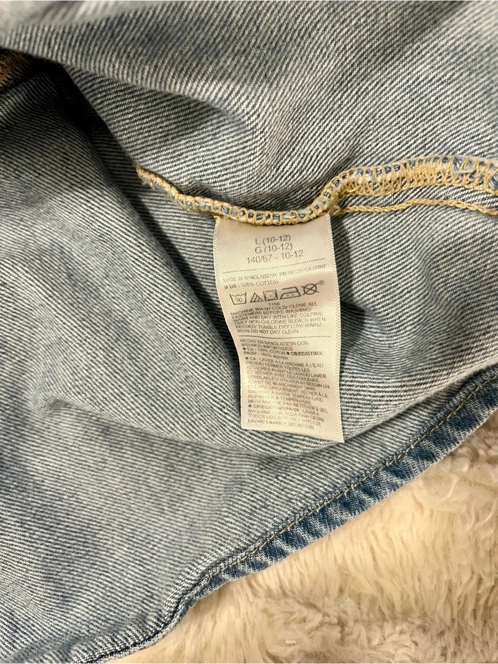 Old Navy Denim Pleated Jean Skirt Girls’ Size Large (10-12)